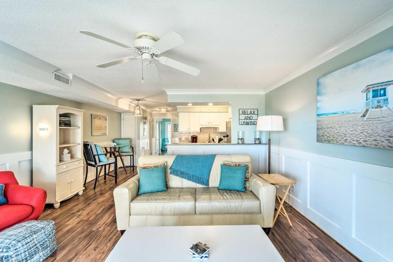 Bright Carolina Beach Condo - Walk To Shore! Extérieur photo