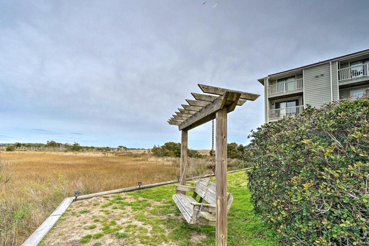 Bright Carolina Beach Condo - Walk To Shore! Extérieur photo