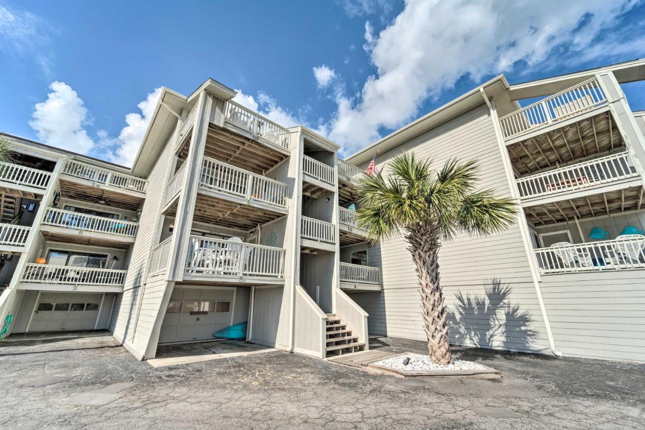 Bright Carolina Beach Condo - Walk To Shore! Extérieur photo