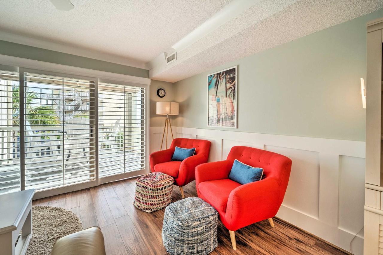 Bright Carolina Beach Condo - Walk To Shore! Extérieur photo