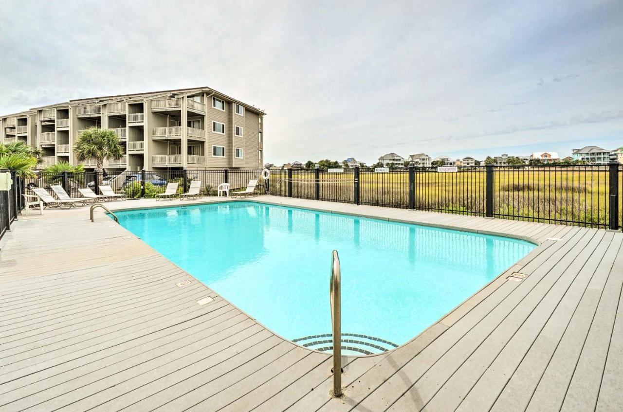 Bright Carolina Beach Condo - Walk To Shore! Extérieur photo
